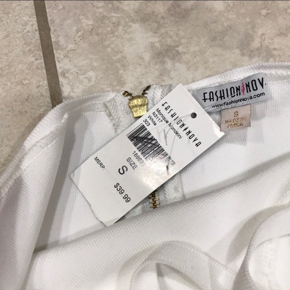 Fashion Nova Monique Bodysuit - Picture 4 of 4